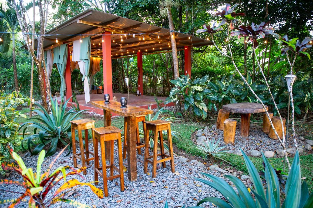 Naturalmente Boutique Bungalows Y Cocina Mediterranea Las Lajas  Exterior foto